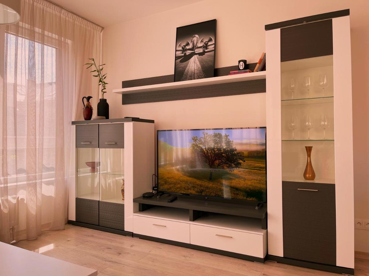 Elegant Escape Apartment I - City Centre Bratislava Exteriér fotografie